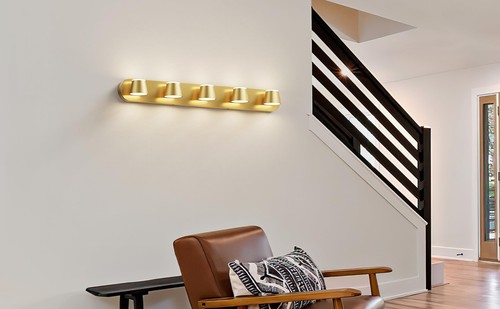 URSOLA Bathroom Lighting Fixtures Over Mirror, 5 Light Bathroom Vanity Light,... - Picture 7 of 8