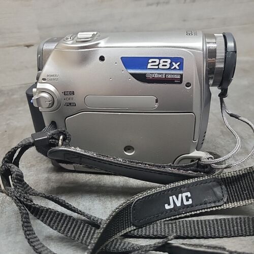 Jvc Digital Video Camera Gr D347u Mini Dv 28x Hyper Zoom TESTED- SAFE MODE 06 - Picture 4 of 9