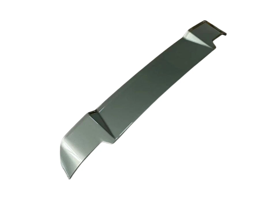 Alerón labial trasero verde Pangea para Defender 4D 2020-2022 Foto 3 de 3