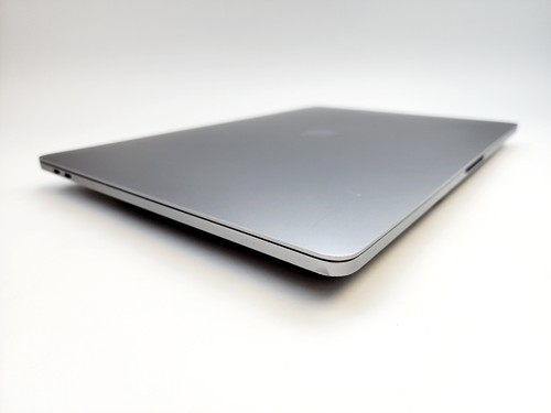 Apple MacBook Pro 15" 2018 (512GB SSD, i9 8th, 32GB) A1990 Space Grey Grade C - Afbeelding 5 van 12