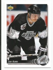 JARI KURRI 1992-93 UPPER DECK CARD NEAR MINT+ CONDITION