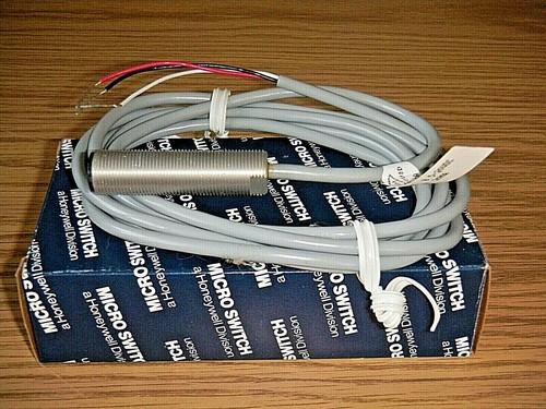 MICRO SWITCH FYAA3A1-2 Proximity Sensor Industrial 8.5-20VDC 20MA Self Cont NEW - Picture 3 of 5