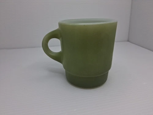 Vtg Anchor Hocking Fire King Avacado Green 3 1/2" Stackable Coffee Mug 