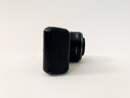 OG Blackmagic Pocket Cinema Camera with Panasonic Lumix G 14-42mm Zoom Lens - Picture 5 of 7