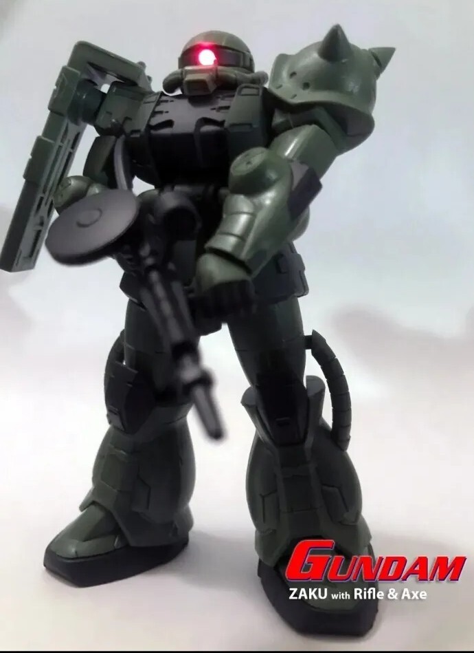 GUNDAM Ultimate Luminous - ZAKU with Rifle & Axe. Bandai NEW