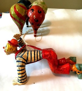 Circus-Clown-Balloons-Figure-Hand-Painted-Sarasota-Figure-Vintage-Hanging