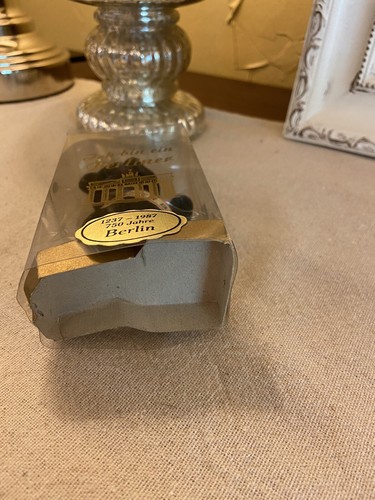 Vintage Berlin blk bear 1237-1987 - Picture 3 of 3