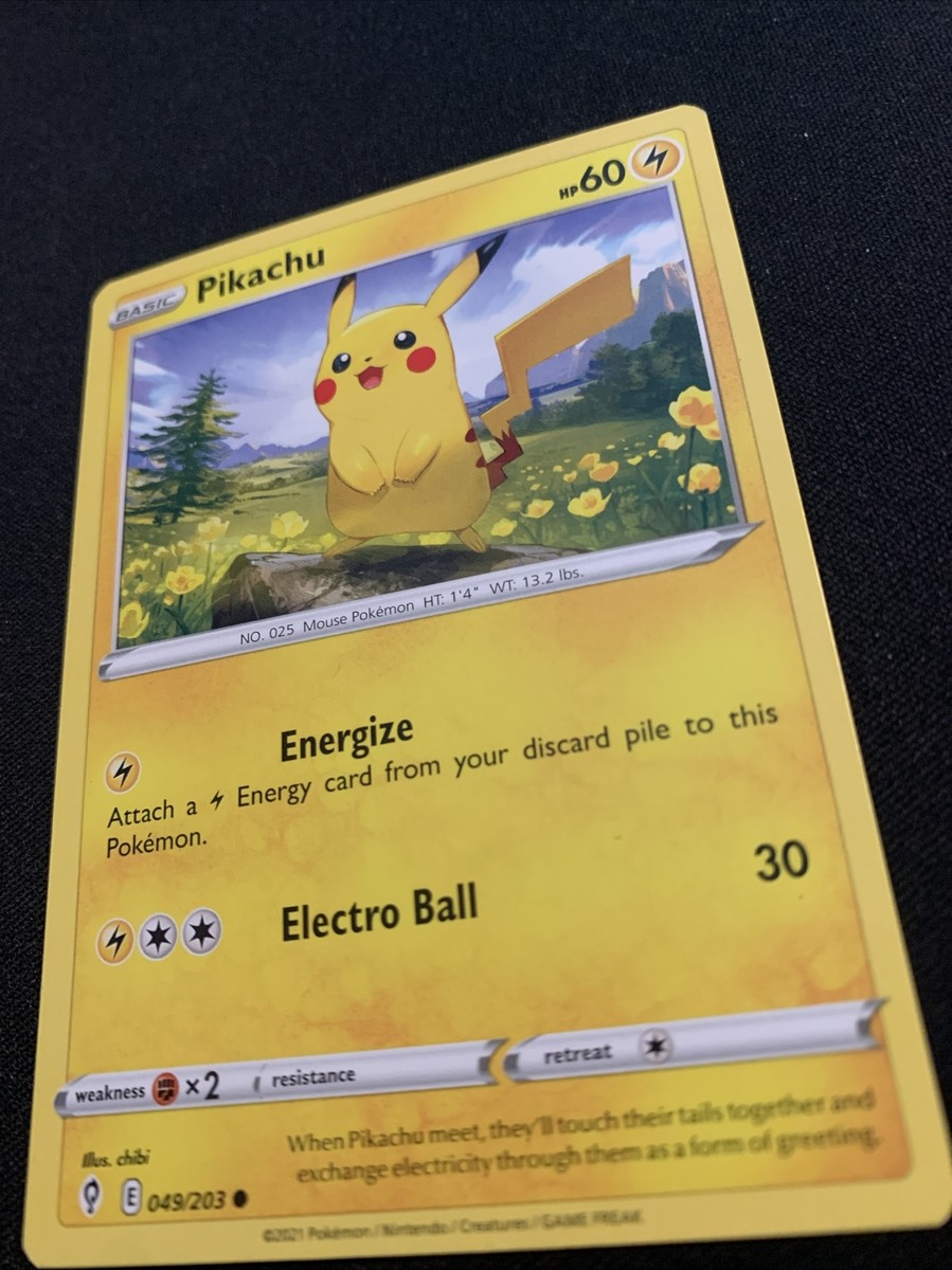 Pikachu 049/203 - Pokemon TCG Card - Evolving Skies - Near Mint | eBay
