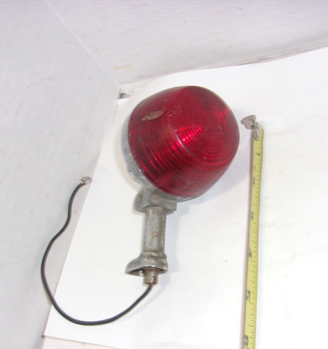 Fanale posteriore vintage lente rossa rat rod hot rod - Foto 3 di 7