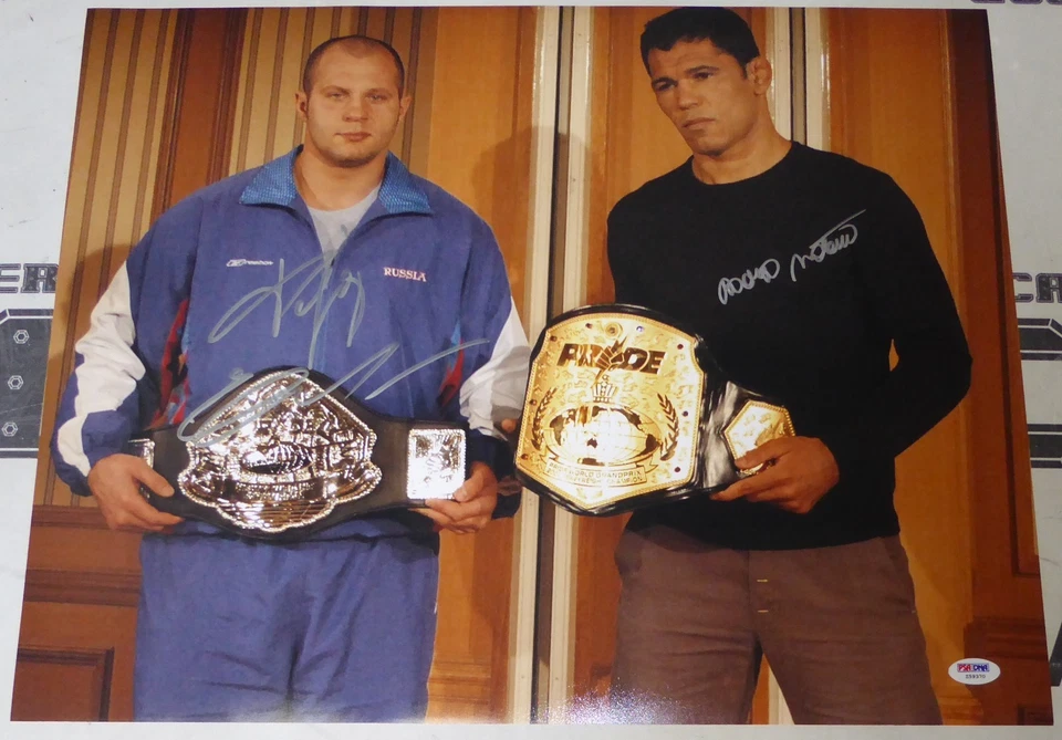 Foto firmada por Fedor Emelianenko y Antonio Rodrigo Nogueira 16x20 PSA/DNA Pride FC Foto 3 de 4