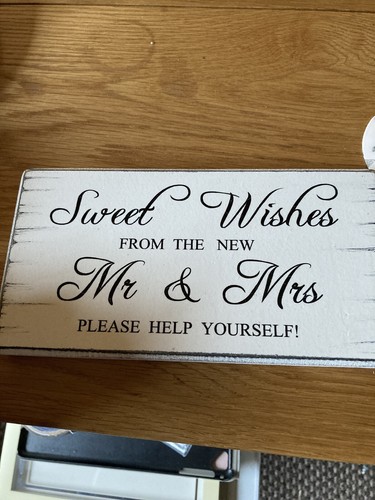 wooden personalised wedding plaque + 2 Cream Photo Clips - Picture 10 of 10