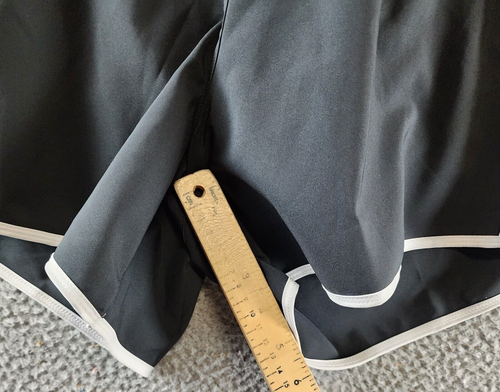 Reebok Plus Size ID Train Woven Shorts Women's 1X/16W Night Black/White Pull On - Picture 8 of 15