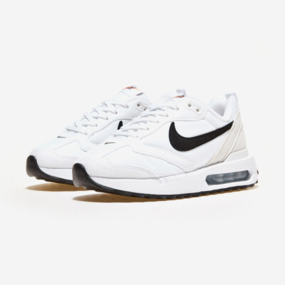 NIKE W AIRMAX Dawn DH5131 25センチ Amazon.com | Nike Air Max Dawn Women's Running Shoes (White