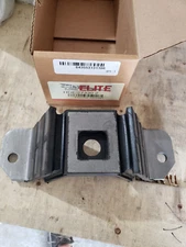 HD Solutions  273302 Engine Mount Columbia/Century/ M2 -- BCD-273301