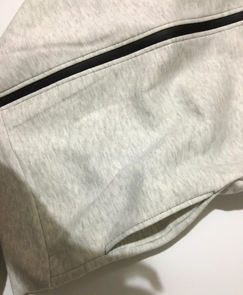 Men's Nike Fleece Set with Hoodie and Jogger Pants - Image 3 of 4