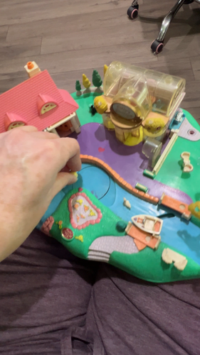 1996 Polly Pocket Magical Movin' Magnetic Pollyville playset by Bluebird - Video 1 of 1