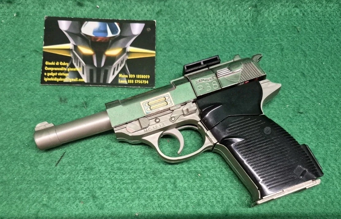 Robot pistola transformador Diaclone WALTHER P-38 U.N.C.L.E. MC 13 TAKARA GiG JAPÓN