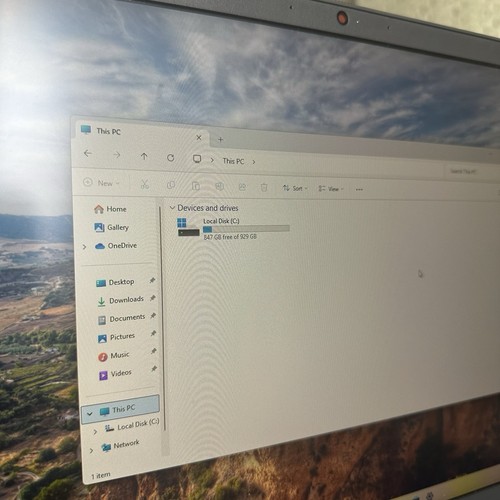 Dell Precision 7760 | i9-11950H | RTX 3080 16GB | 64GB DDR4 | 1TB SSD - Picture 4 of 16