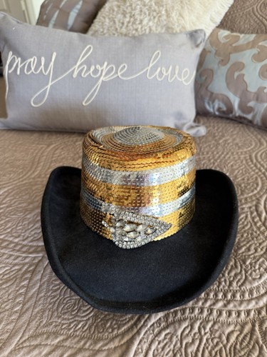 ⭐️Stunning Vintage Mid-20th Century Sequin Hat⭐️ - Picture 2 of 7