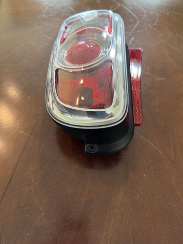 Luz trasera lateral derecha para pasajero Mini Cooper Clubman 2011-2014 OEM - Imagen 4 de 5
