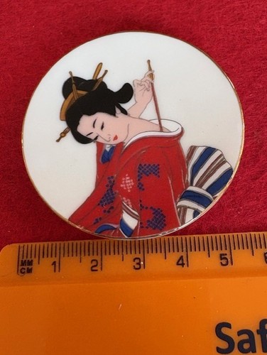 Souvenir fridge magnet - Plates - 第 18/25 張圖片