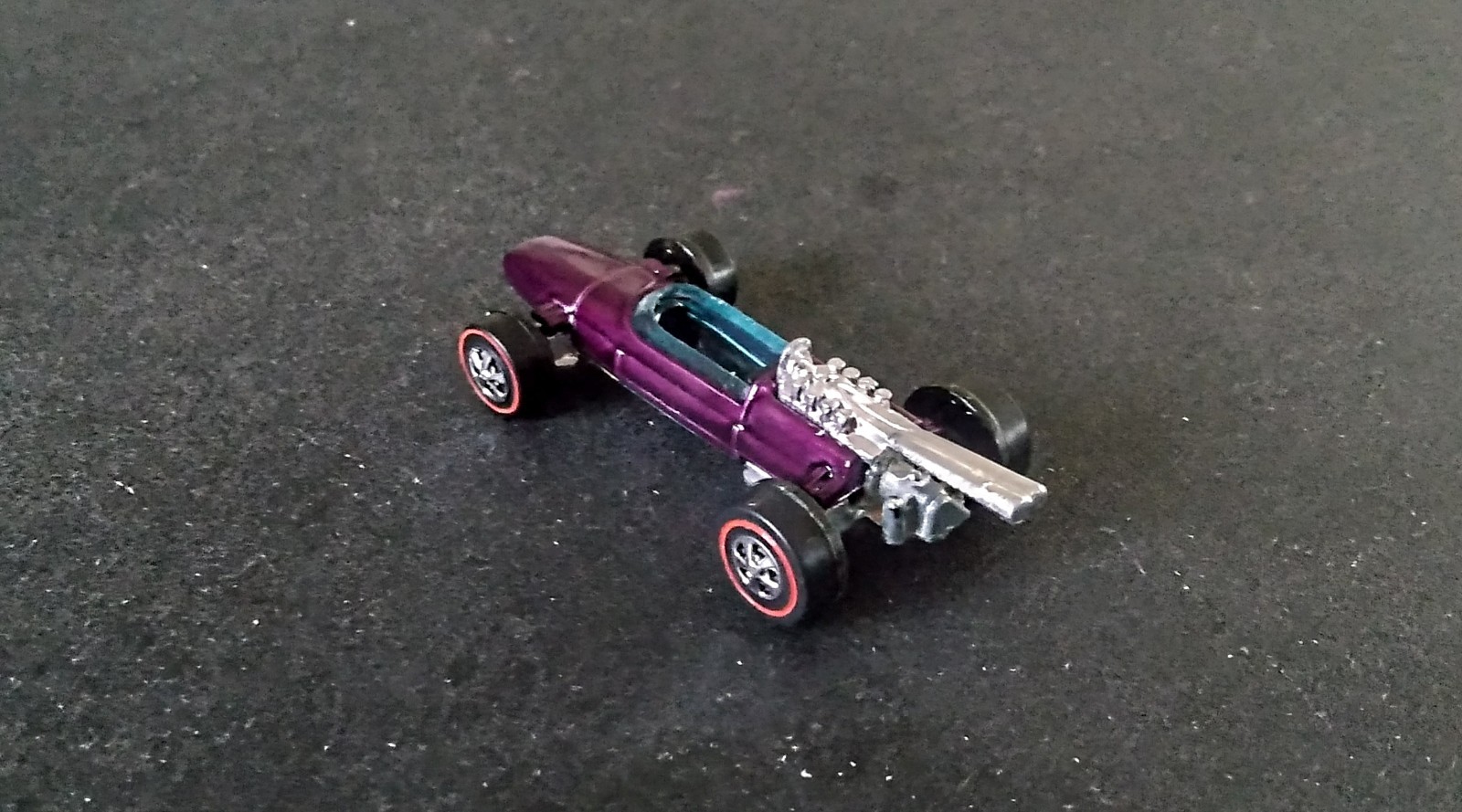 Picture 2 of 9