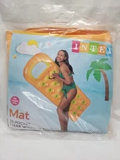 Intex Suntanner Lounge Yellow 18 Pockets Pillow Floating Water Mat. New Unopened
