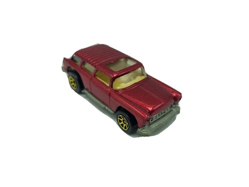 Chevy Nomad 1969 Hot Wheels rojo 1/64 Malasia casi nuevo/m - ver descripción - Imagen 3 de 8
