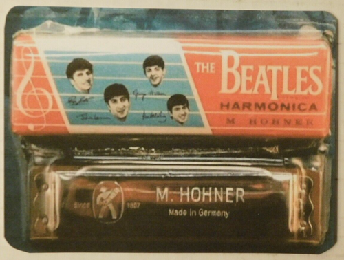 Tarjeta de respaldo de armónica original de 1964 de los Beatles (SIN CUBIERTA DE ARMÓNICA NI PLÁSTICO) - Imagen 3 de 6