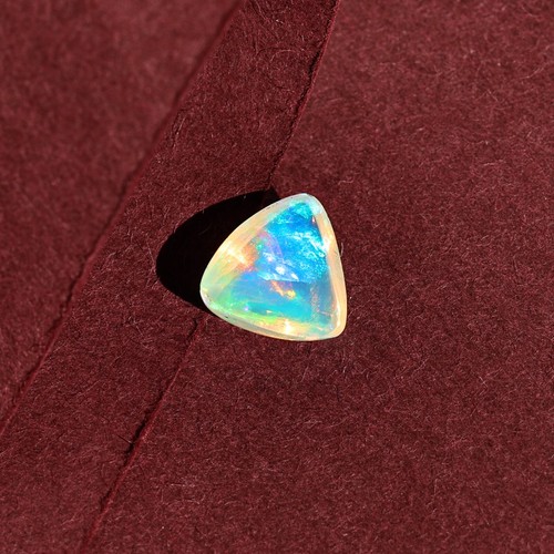 AAA+ Ópalo de Fuego Etíope Multicolor Piedras Preciosas Fabricación de Joyas Cabujón 0.95ct - Imagen 6 de 7