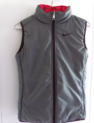 Nike Women's Reversible Puffer Vest Full Zip Training Vest Size M Red/Gray - Picture 2 of 15