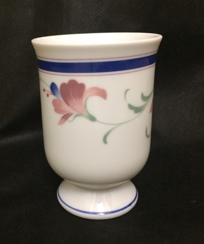 Exclusiva taza con patas de pedestal de Princess House patrón fucsia porcelana fina - Imagen 3 de 8