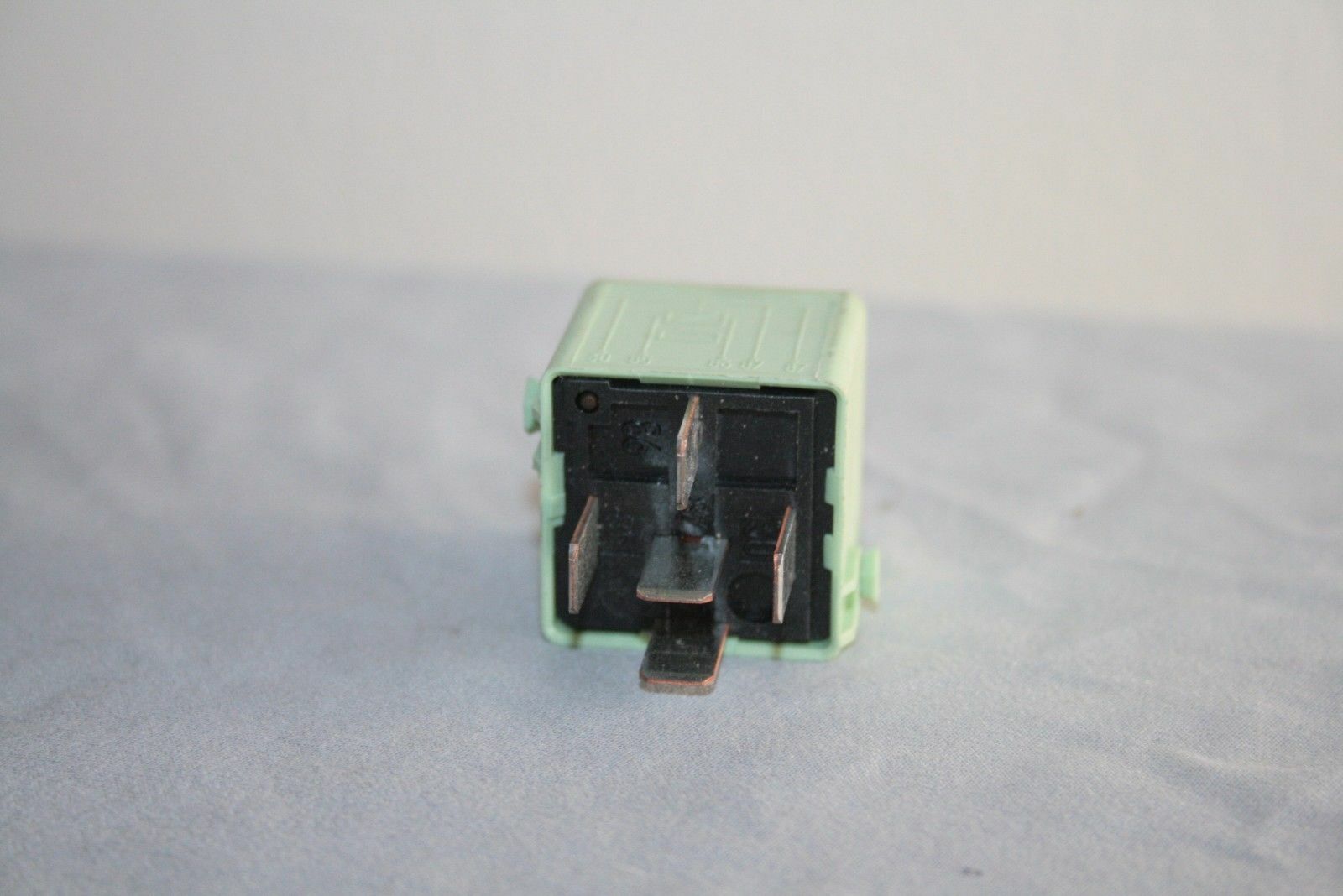 61366977982 Mini TaubenBlau 5 Pin DME Electric Fan Relay Tyco V23134-K55-X476