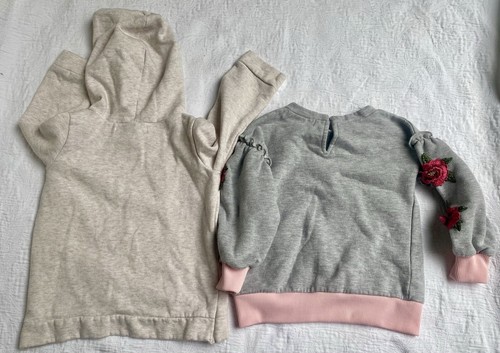 Betsey Johnson XOXO Toddler Girls Sz 24 Mo Set Of Two Grey Sweatshirt  & Hoodie - Picture 6 of 12