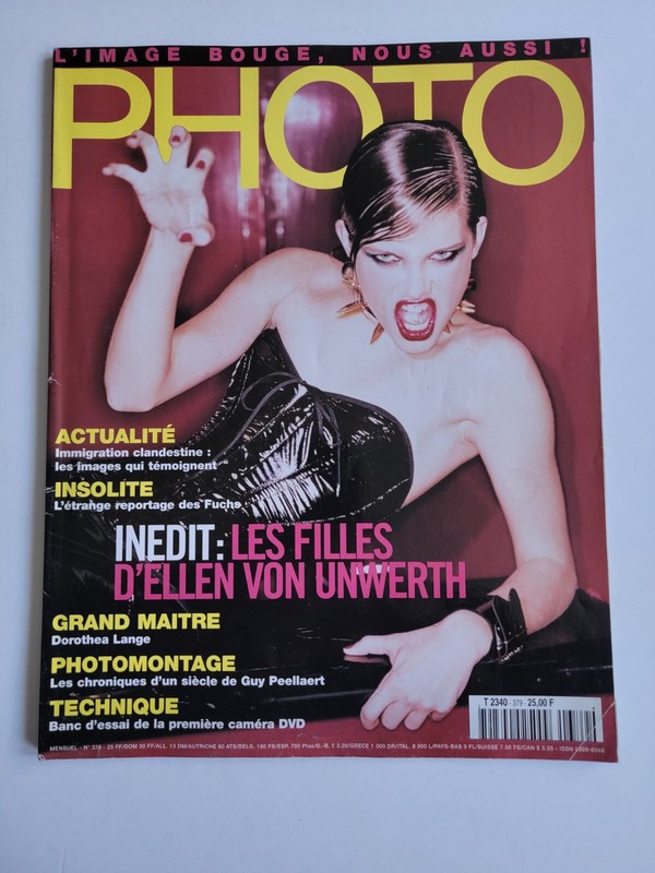 French Photo Magazine No 377, 2001