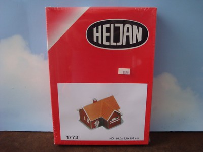 HO Scale Model Railroad Buildings, Tunnels & Bridges Heljan 1773 House