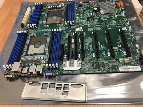 ✅ Supermicro SUPER X11DPG-QT REV 1.10A PULLED FROM NEW SYSTEM - Picture 3 of 4
