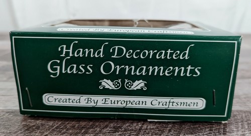 Vintage Hand-Decorated Glass Ornaments European Craftsman Made In Romania New - Picture 2 of 4