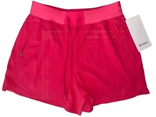 NWT🔅LULULEMON🔅SIZE 6🔅LICENSE TO TRAIN SHORTS🔅HIGH WAIST, 4”🔅LIPGLOSS PINK