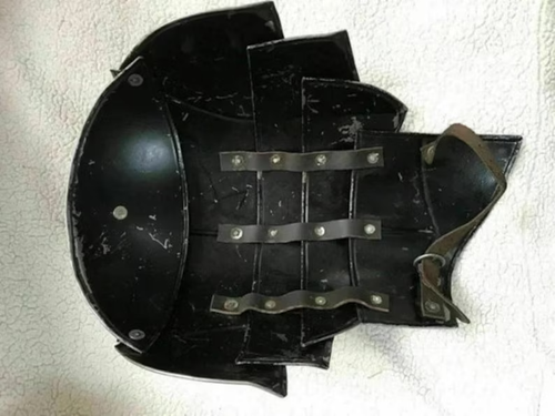 Set Spalle Armatura Pauldron Cavaliere Medievale Acciaio Finitura Argento RIEVOCAZIONE LARP - Foto 4 di 4