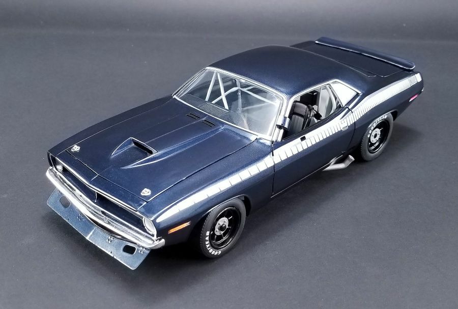 ACME 1970 Plymouth Cuda Trans Am - Street Version 1 18 ACME 1970 Plymouth Cuda Trans Am - Street Version 1 18