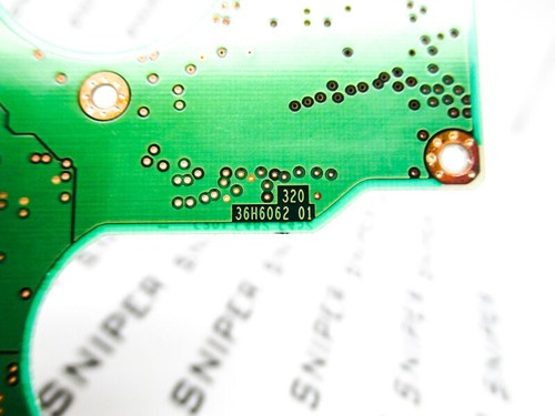 PCB - IBM Travelstar 20GB IC25N020ATCS04-0 IDE 07N8362 H32687 Hard Drive H32624_ - Picture 4 of 6