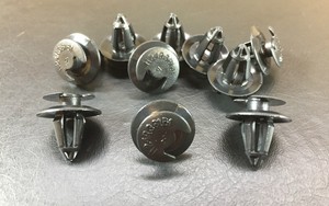 10 X Skoda Negro abeto Interior Puerta Tarjetas Panel Fundicion Moldura De Plástico Clips