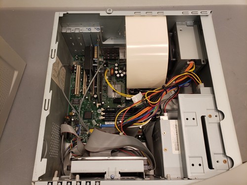 Vintage eMachines T4160 Intel Pentium 4 1.6GHz 256MB 40GB WinXP PC Tower - Picture 10 of 16