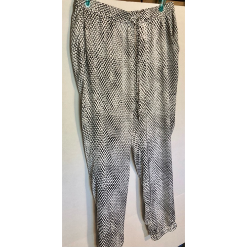 Michael Kors Damen Cropped Jogginghose Grau Schlange Kordelzug Taschen XL Neu - Bild 4 von 10