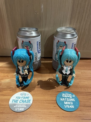 Vocaloid Hatsune  Miku Common And Chase Set Funko Soda - Picture 1 of 2