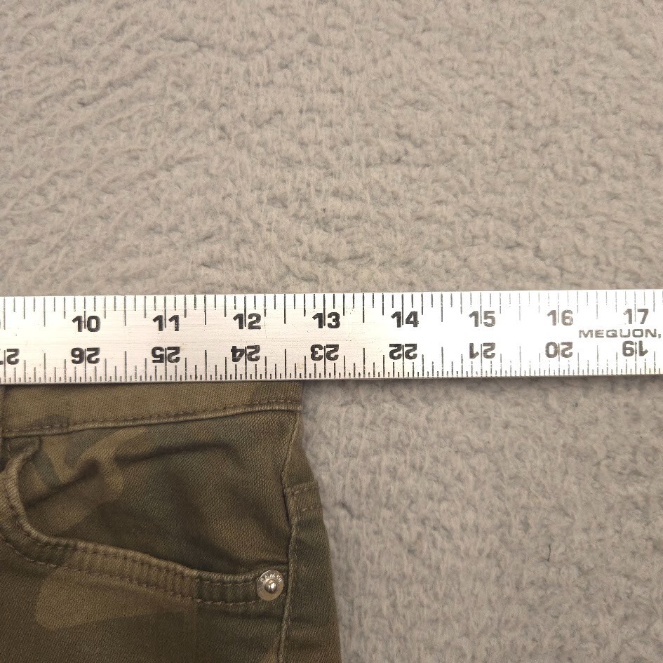 Picture 5 of 12