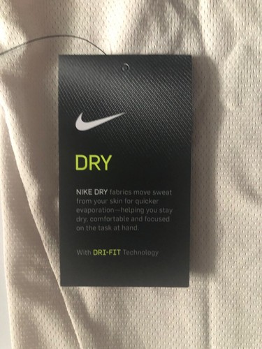 Men's Nike Dry Fit Training T-Shirt in Bone Off-White Standard Size M NEW - Picture 5 of 6