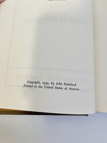 John Steinbeck Book Set The Grapes of Wrath 1939 & Short Novels Viking Press HC - Foto 9 di 9