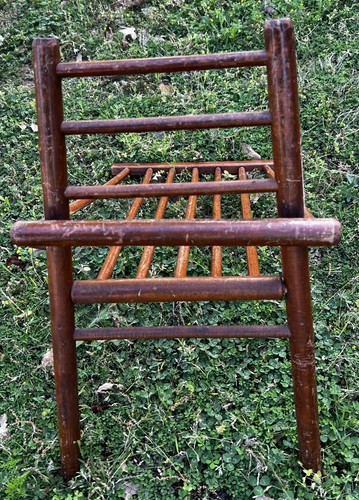 Vintage 1940s-50s Wooden GOUT Relief Footstool w/Wooden Spindles - Picture 6 of 11